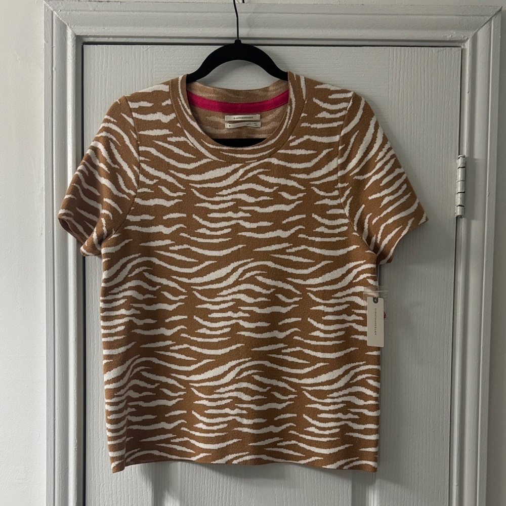 NWT - Anthropologie Tan and White Zebra Knit Top
